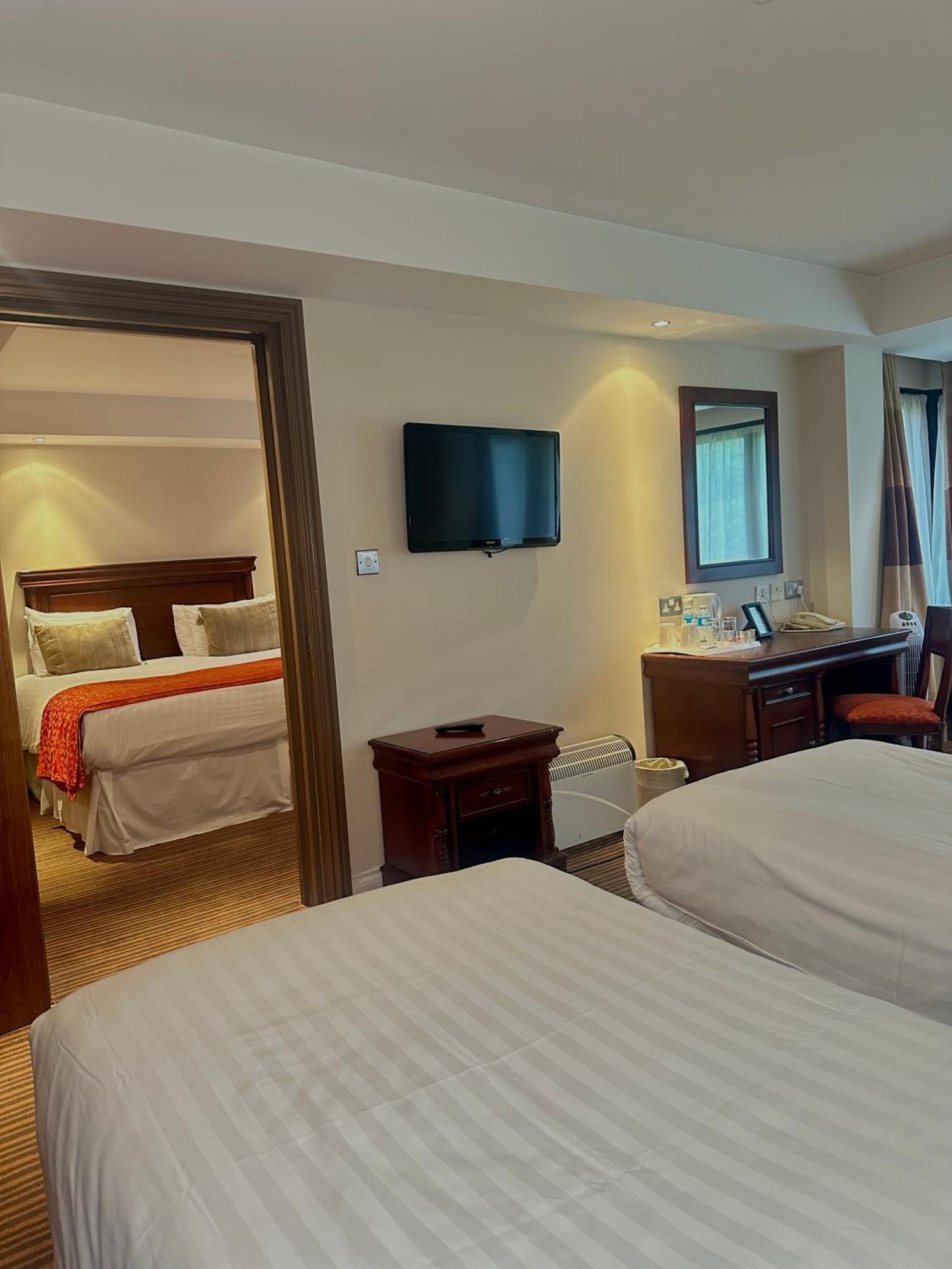 The Casa Hotel, Sure Hotel Collection By Best Western Yateley Esterno foto
