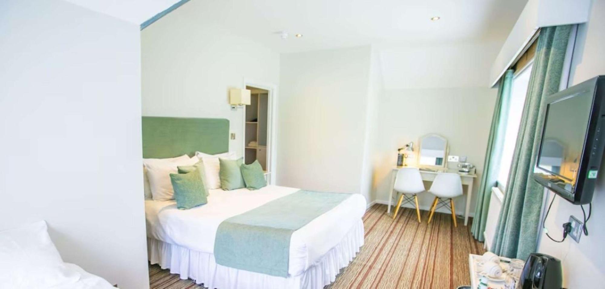 The Casa Hotel, Sure Hotel Collection By Best Western Yateley Esterno foto